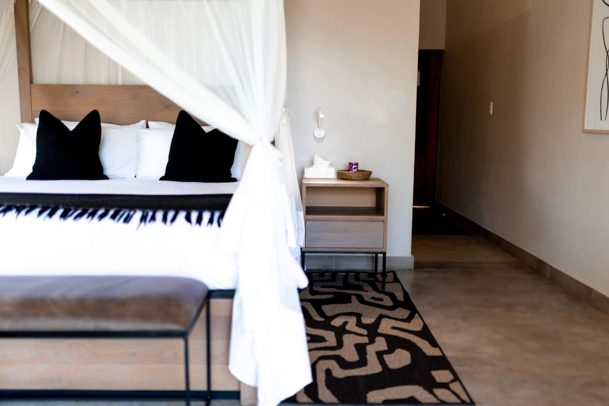 Little Kubu Lodge โฮดสปรูท ภายนอก รูปภาพ